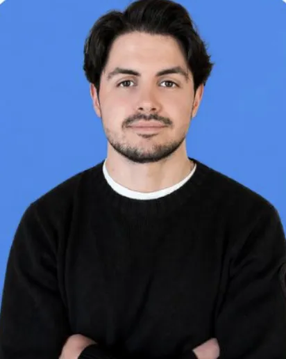 Headshot of Lior Sarussi, Co-Founder of OnCue AI